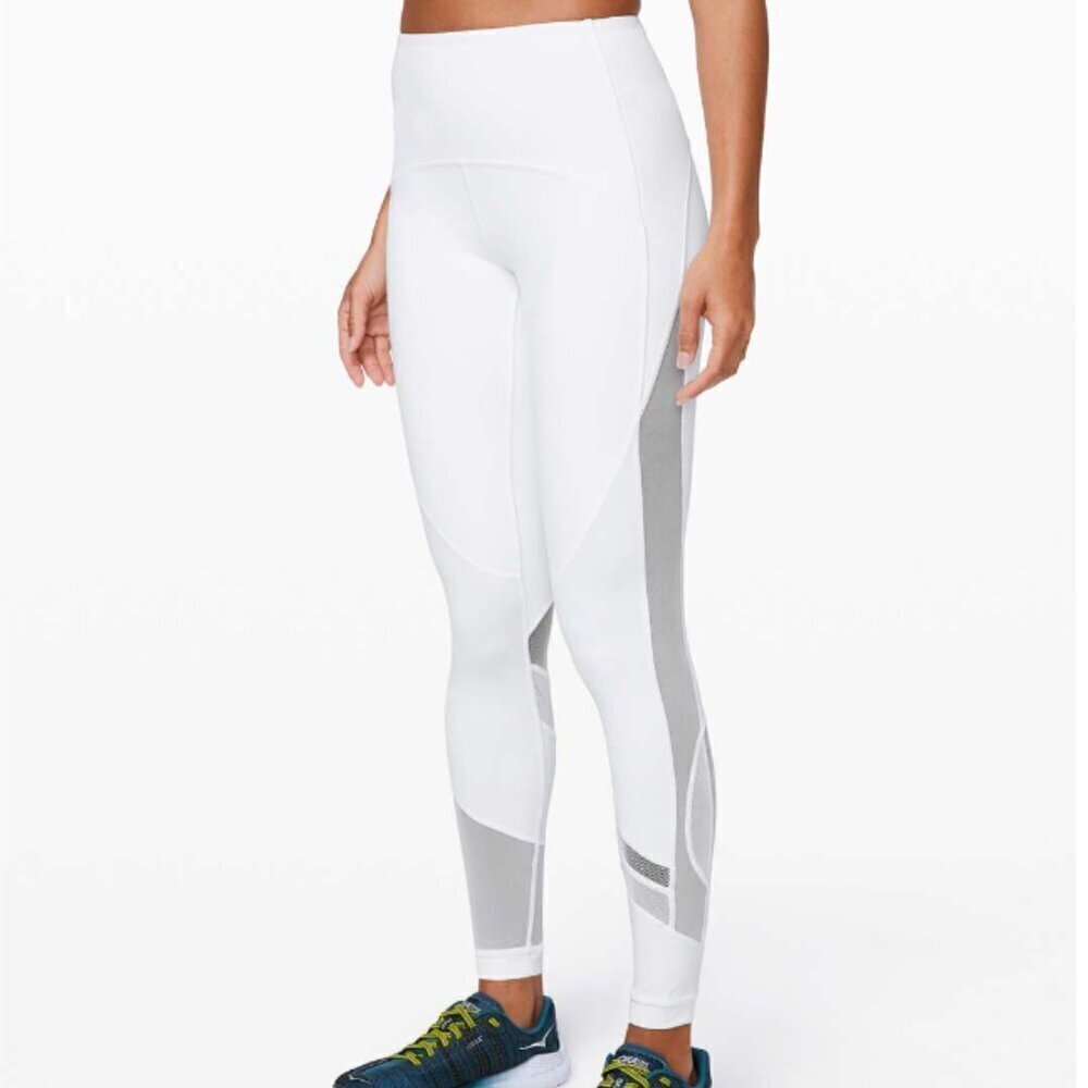 lululemon clear the court tight 28"